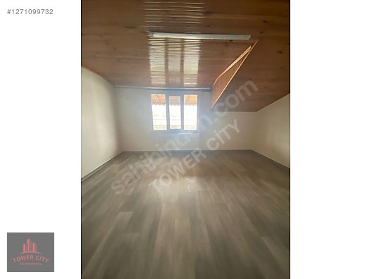 Atatürk Mahallesinde İki Balkonlu Kiralık 2+1 Daire