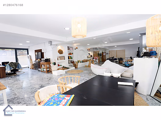 KAVAKLI MERKEZDE KİRALIK DÜKKAN 2 KATLI - 110 M2