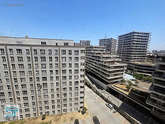 BAHÇEŞEHİR MAXİMOON EVLERİNDE 2+1 DAİRE TEMİZ EŞYALI SİTE İÇİNDE